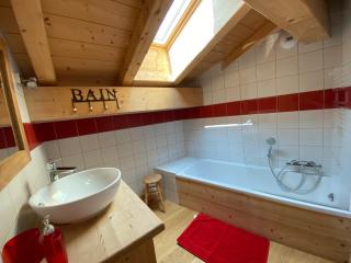 Chalet neuf, 8 personnes, 3 chambres - CH32 - Beaufort - 2