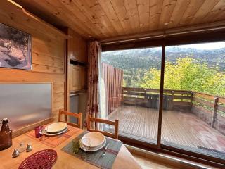 Studio 4 pers, proximité commerces et pistes, parking, terrasse Ouest, piscine l'été - Méribel - FR-1-180-608 - Les Allues - 2