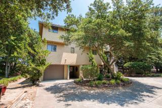 Oceanside, Hot Tub, Community Pools, Close to beach, Community Amenities, 733, Sandy Paws - Corolla - 0