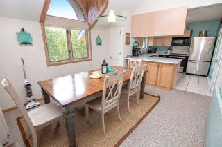 Oceanside, Hot Tub, Community Pools, Close to beach, Community Amenities, 733, Sandy Paws - Corolla - 1