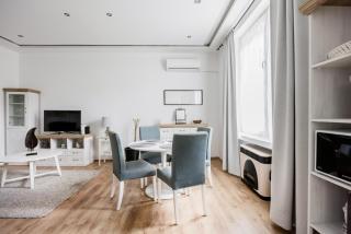 Cozy&Stylish Apartment in The Ruin Bar Area - Budapest - 3