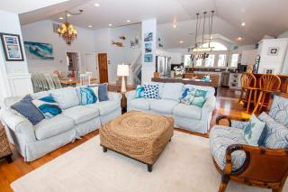 BH12, Celtic Tides- Oceanside, Indoor-Outdoor pool, Sauna, Rec Room, Media Room, ELEVATOR - Corolla - 3