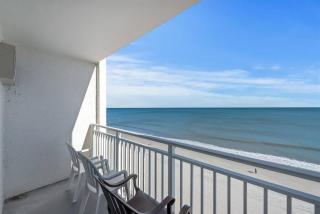 Oceanfront Sea Mist Home with Beautiful Views - 4