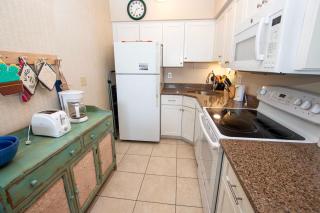 C204A, Surfside Paradise-Oceanfront, 1 BR, Ocean Views, Community Pool and Beach Accesses - Duck - 5