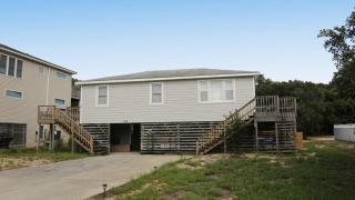 CD2, Seas the Day- Oceanside, Private Pool, Dogs Welcome, Easy walk to beach - 0