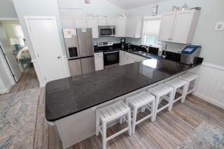 CP22, Beach, Please- Semi-Oceanfront, Close to beach, Private Pool, Hot Tub - Corolla - 1