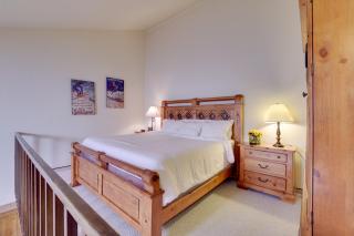 Private Balcony and Mtn Views Granby Studio! - 3