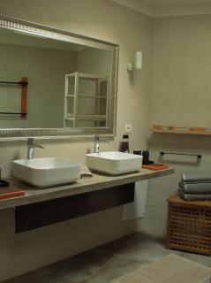 Bungalow GOA Pool view, Playa Roca residence sea front access - Free AC - Wifi - Costa Teguise - 2