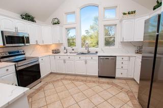 FS2, Villa Four Seasons, Four Seasons, Oceanside, Private Pool, Pet Friendly, Sleeps 14 - Duck - 2