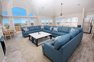 BU70, Kings Landing- Oceanfront, Private Pool, Pool Table, Ocean Views - Corolla - 4