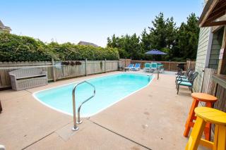 KD814, Stay Here on Porpoise- Oceanside, Private Pool, Hot Tub, Close to Beach! - Kill Devil Hills - 8