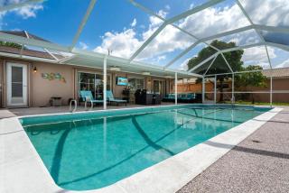 Direct Gulf Access & Heated Pool -Villa Hip Nautic - Roelens Vacations - Cape Coral - 9