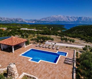 Villa Luisa Pucisca - 2 Häuser, 6 Schlafzimmer Insel Brac - Pool, Grill, Kamin, Tischtennis, Boccia - Pučišća - 0