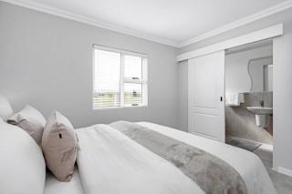 Elegant, Spotless 2 Bed For Enchanted Stays - Città del Capo - 1