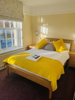 Crown & Cushion Hotel - Chipping Norton - 2