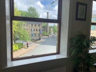 Bonsalls Central Hebden Bridge - Hebden Bridge - 5