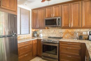 Amazing Ocean Views Over Lush Golf Course-Spacious Country Club Villas 226 - Kailua-Kona - 7