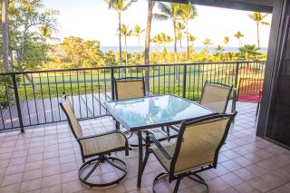 Amazing Ocean Views Over Lush Golf Course-Spacious Country Club Villas 226 - Kailua-Kona - 5