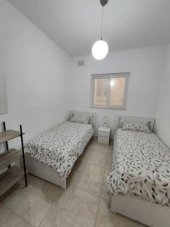 Bright apartment in Munxar, Gozo - 4