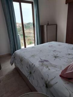 Bright apartment in Munxar, Gozo - 1