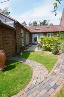 Nest Holiday Hideaway Wren Cottage-Beautiful Location in the Long Mynd Area of Outstanding Natural Beauty- WHIRLPOOL JACUZZI BATH! - 5