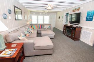 KH16, The Only Place- Oceanfront, Ocean Views, Sun Deck - 6