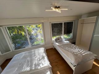 Rooms in the villa near the airport, share bathroom and share kitchen - 2