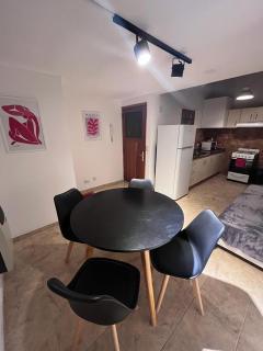 Departamento cerca del centro - Carhue - 8