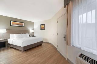 Quality Inn Idaho Falls - 4