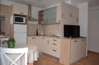Apartments Lora - 8