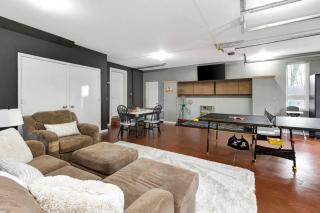 Lake House Retreat on the Bay! - - 5