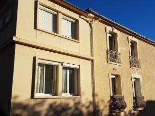 Appartement au cœur de Lamalou-les-Bains, proche thermes et centre-ville, avec balcons et Wifi. - FR-1-451-172 - 1