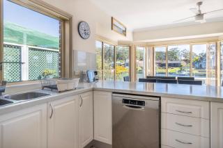 Cormorant Waterfront Home - Sussex Inlet - 4