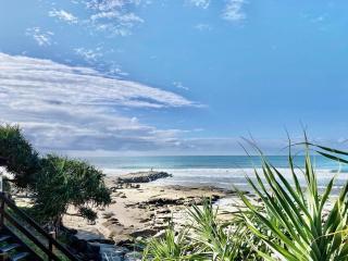 Cheltenham Apartments Unit 18 40 King St - Caloundra - 1