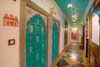 AAJ HAVELI - Pichola Lake Facing Hotel - Udaipur - 8