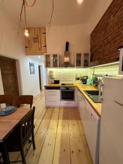 Cozy New Loft Apartment - Prague - 7
