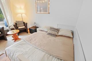 Charmant studio ouvert avec vue paisible - 2