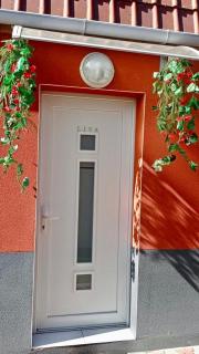 LIVABLŌM "Maison et Parking Privée" - 7