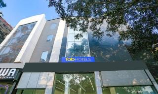 FabHotel Urban Residency Model Town - New Delhi - 4