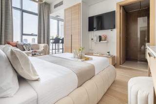 Frank Porter - Regina Tower - Dubai - 6