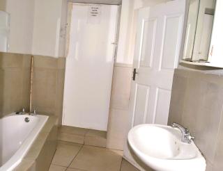 149 ROCHESTER ROAD. OBSERVATORY - 4