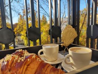 Day & Night by Cooee Apartments - 2