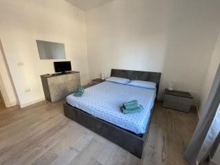 Guest - Comodo appartamento a pochi minuti dal mare! - 1