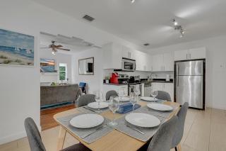 Casa Nikoleta Gated 3Bd 2Bth 10 Min to Beach - Miami - 8