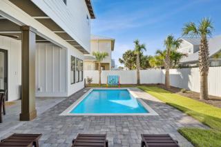 A Little Nauti With Pool And Gated Neighborhood - 6