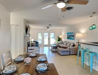 Shell Mound Beach Cottage - Fort Myers Beach - 1