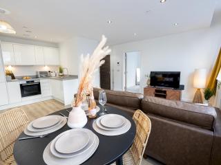 Pass the Keys Modern Luxury Apartment in Old Trafford - Manchester - 8