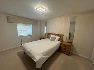 Basingstoke Guesthouse - 8