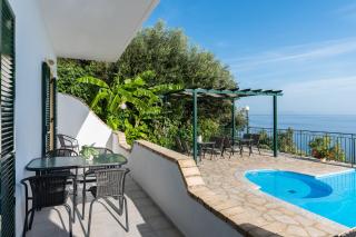 Four-Bedroom Villa Eleni by Konnect, with Private Pool & Stunning Seaview - Barbati - 1