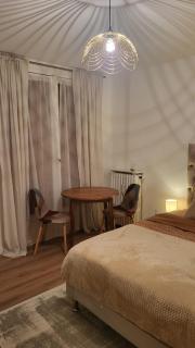 Château 5 min avec balcon et un Stationnement gratuit - Versailles - 6